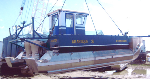 bateau remorqueur