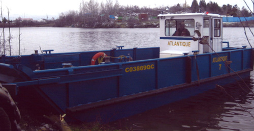bateau remorqueur aluminium