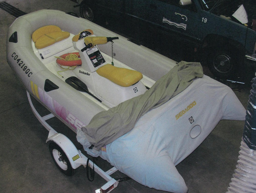 bateau pneumatique Sea Doo Explorer Jet Boat